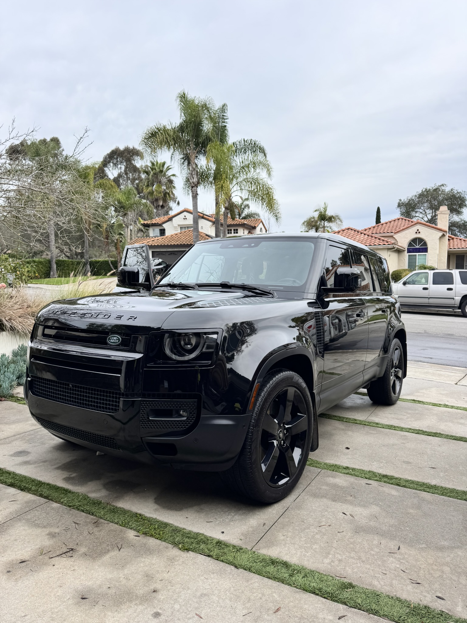 Detailed vehicle at customer location